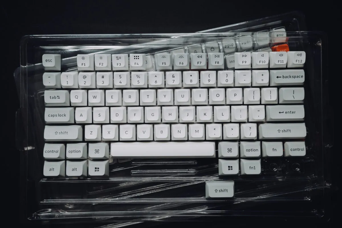 R0000774