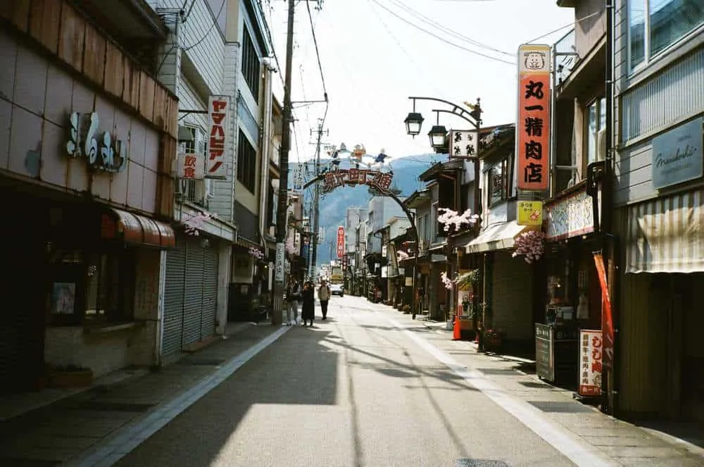 【CONTAX T2】春の郡上八幡と男5人旅