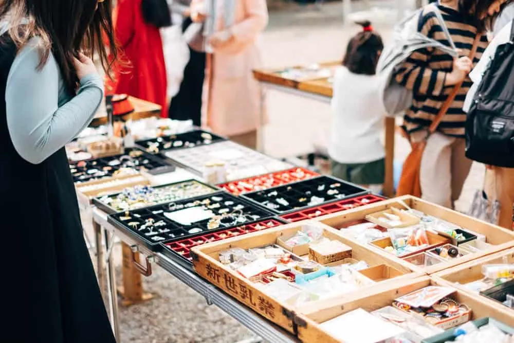 東別院の名古屋アンティークマーケットにいってきました