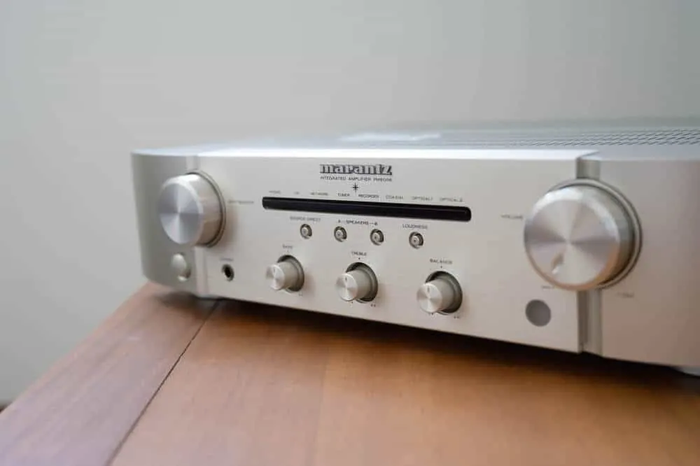 プリメインアンプのmarantz PM6006を買いました