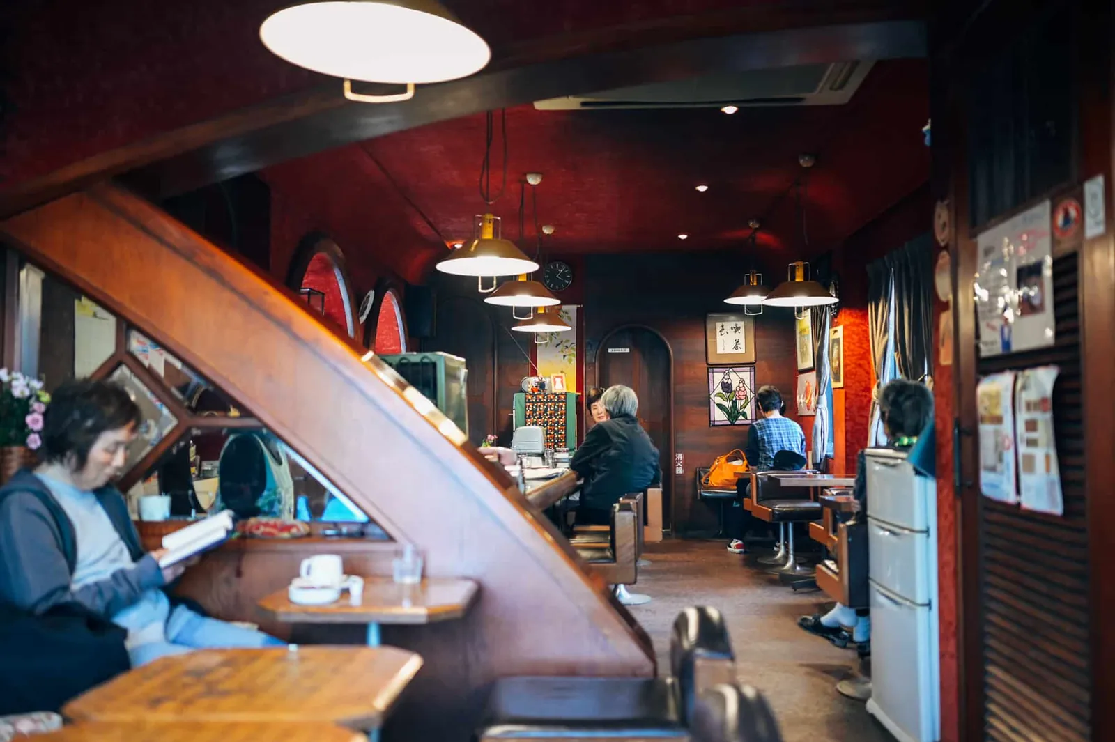 Nikon Z 6とZ 35mm/F1.8で秋の鞆の浦の街並みとか