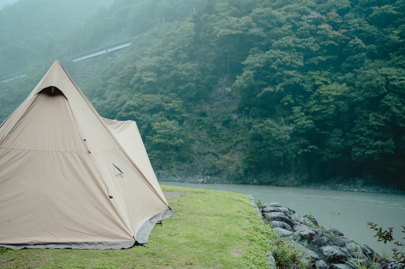 アプトいちしろキャンプ場、テンマクデザインサーカスTC DX