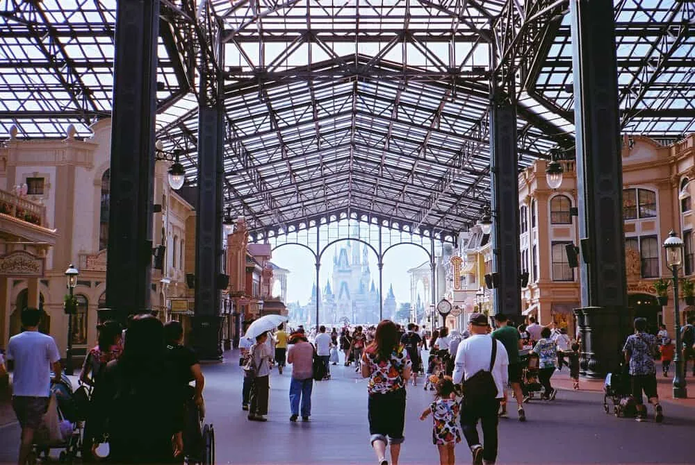 CONTAX T2とLomo100のディズニーランドがすごくエモかった