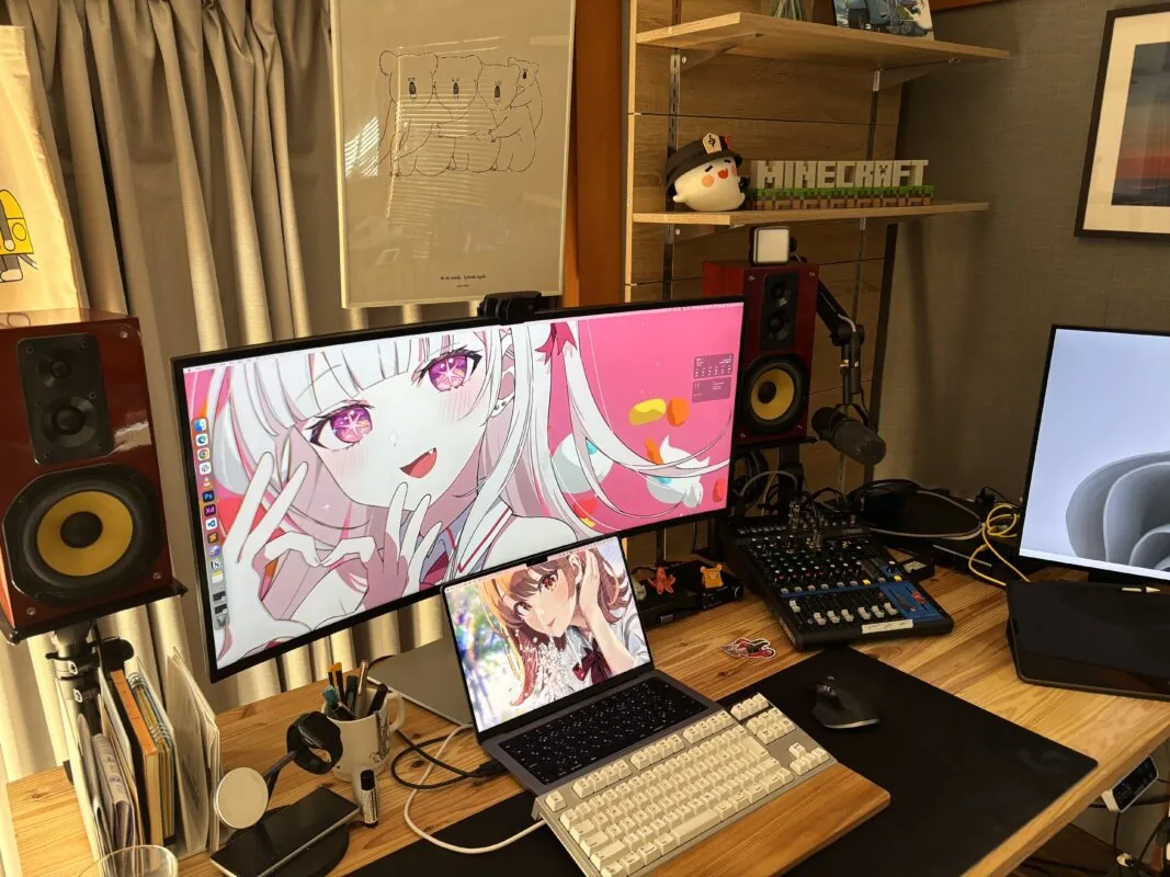 モニター上下配置時にちょうどいいモバイルモニター CNBANAN 16インチ 4K