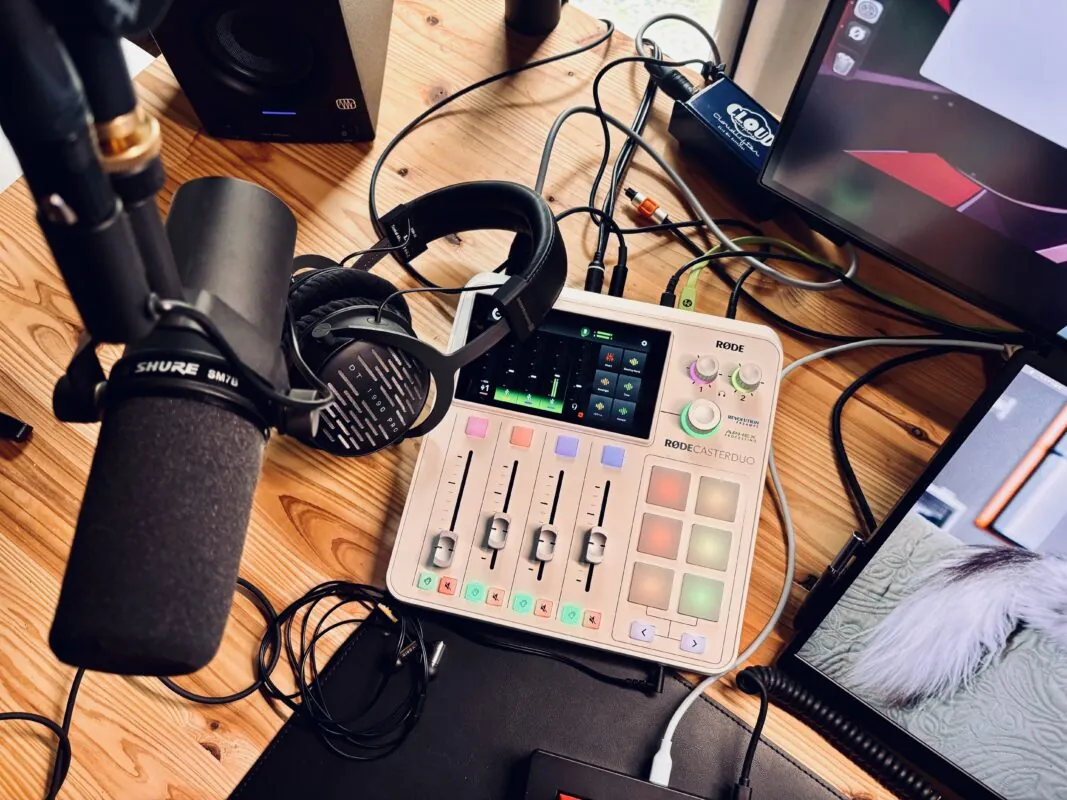 2PCオーディオ環境にもってこいのRØDE Caster Duo(ロードキャスターデュオ)