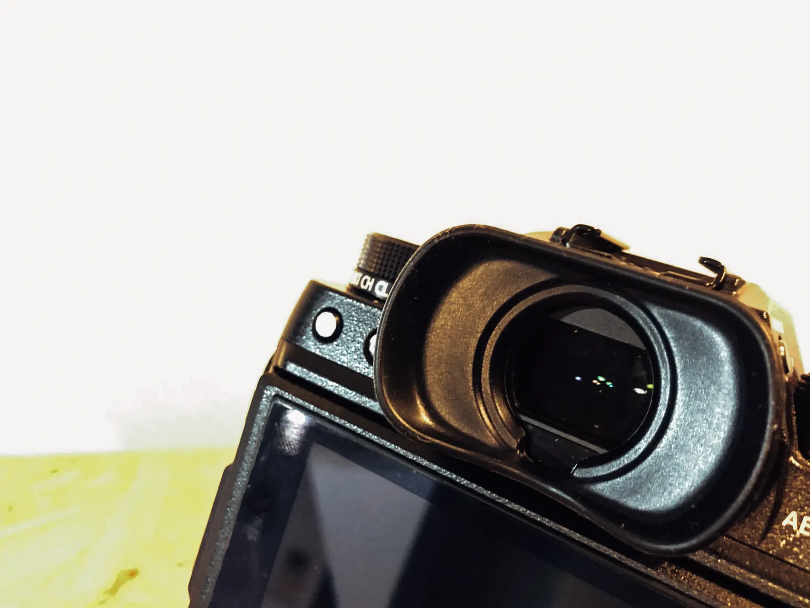 富士フイルムX-T2の交換アイカップ「EC-XT L」を買いました